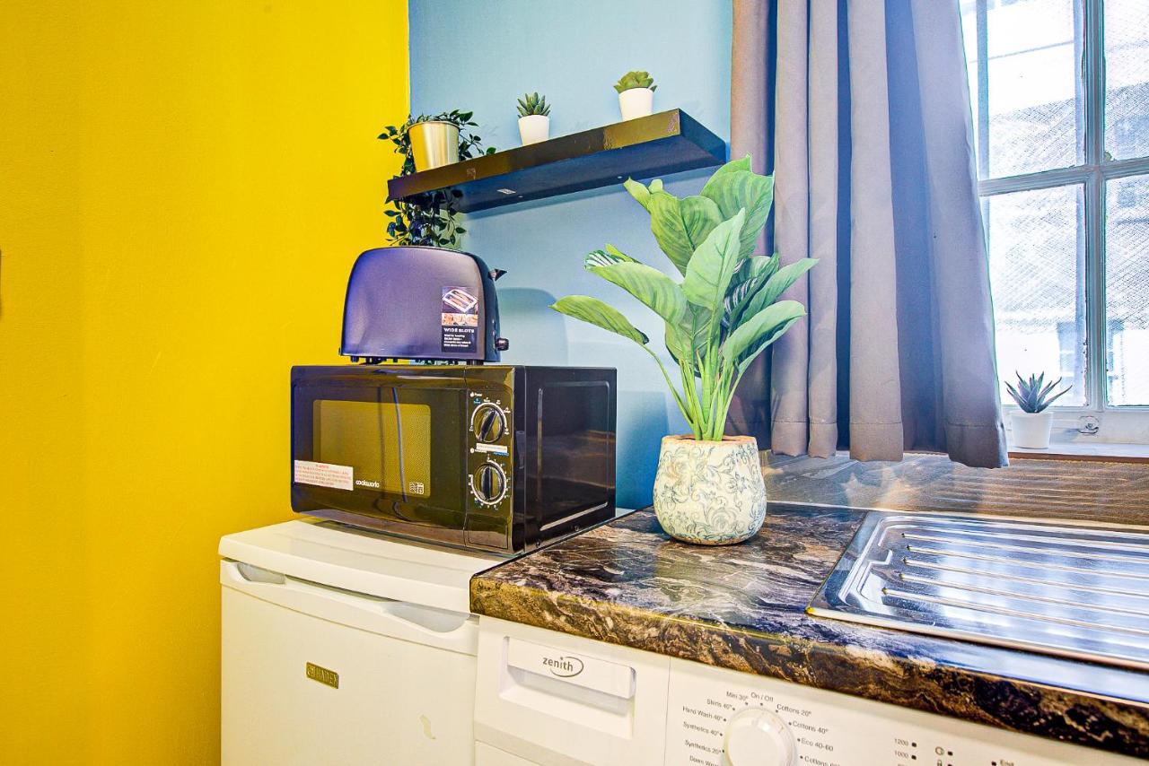 Studio With A Large Toilet And A Separate Room Budget Price Central London Eksteriør bilde